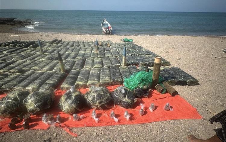 القوة البحرية تُحبط محاولة تهريب أسلحة نوعية قبالة ساحل العارة 1 القوة البحرية تُحبط محاولة تهريب أسلحة نوعية قبالة ساحل العارة