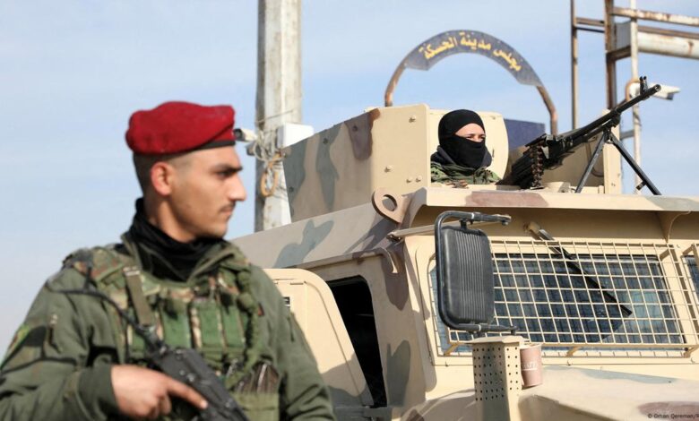 وزير الدفاع السوري يعلن توحيد الوحدات العسكرية تحت مظلة الوزارة خلال 10 أيام 1 وزير الدفاع السوري يعلن توحيد الوحدات العسكرية تحت مظلة الوزارة خلال 10 أيام