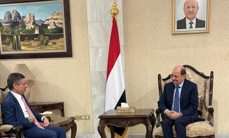 السفير الأمريكي يشدد على المضي في الإصلاحات الاقتصادية لدعم استقرار اليمن 