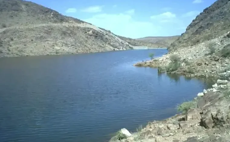 وفاة طفل غرقاً في سد مائي بمحافظة البيضاء 1 وفاة طفل غرقاً في سد مائي بمحافظة البيضاء