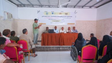 ندوة في الخوخة تدعو لإنشاء مركز متخصص وتأهيل المعلمين بلغة الإشارة