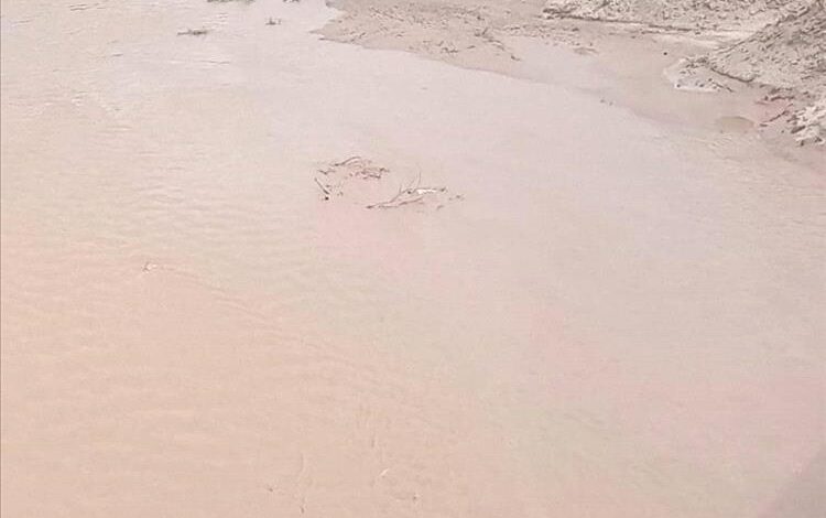 فاجعة في أبين.. حفرة مياه تبتلع خمس نساء من أسرة واحدة 1 فاجعة في أبين.. حفرة مياه تبتلع خمس نساء من أسرة واحدة