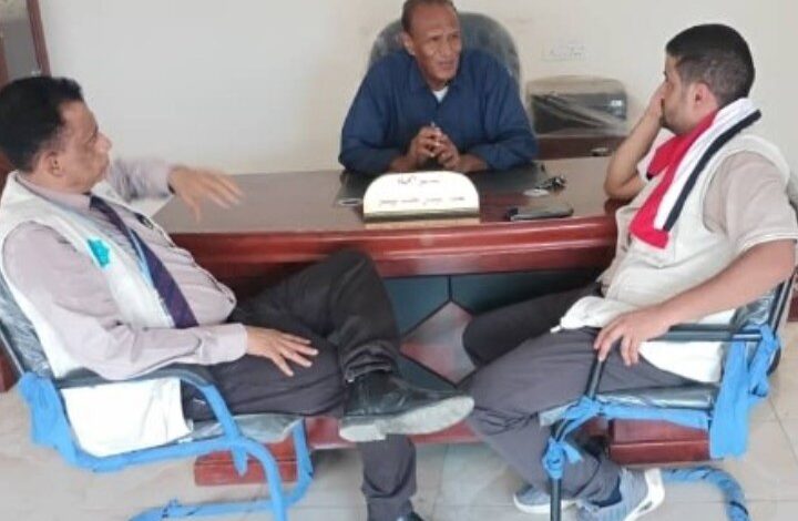 الحديدة.. لقاء بين صندوق النظافة ومؤسسة طيبة يهدف إلى تحسين النظافة بالمحافظة