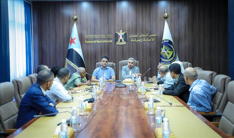 هيئة الإعلام والثقافة تبحثان تعزيز التنسيق المشترك بعدن