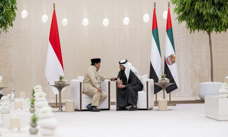 الإمارات وإندونيسيا تبحثان تعزيز التعاون الاستراتيجي والتنمية المستدامة 1 الإمارات وإندونيسيا تبحثان تعزيز التعاون الاستراتيجي والتنمية المستدامة