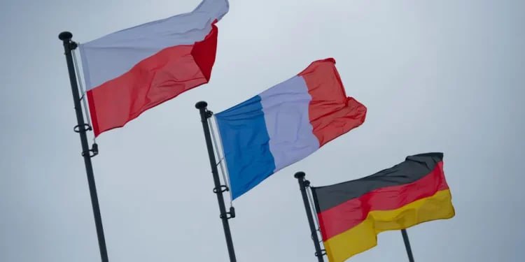 بولندا وألمانيا وفرنسا تحث إسرائيل على احترام حل الدولتين ووقف أعمال العنف في غزة 1 بولندا وألمانيا وفرنسا تحث إسرائيل على احترام حل الدولتين ووقف أعمال العنف في غزة