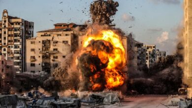 قصف إسرائيلي لمستشفى الرنتيسي في غزة يفاقم مأساة المرضى والأطفال