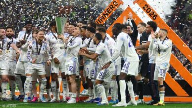 أستون فيلا يتوّج بلقب الدوري الأوروبي بعد فوز ساحق على فرايبورغ