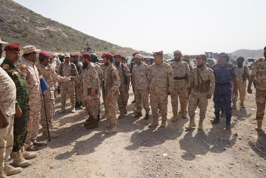 إشراف ميداني لتعزيز الانضباط وتنفيذ التسليم بمحور أبين