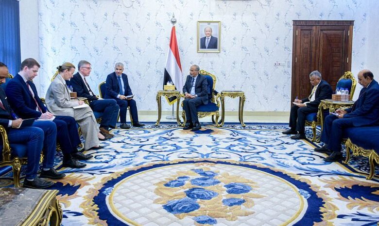الصبيحي يبحث مع وفد أممي مستجدات السلام والأمن في اليمن 1 الصبيحي يبحث مع وفد أممي مستجدات السلام والأمن في اليمن