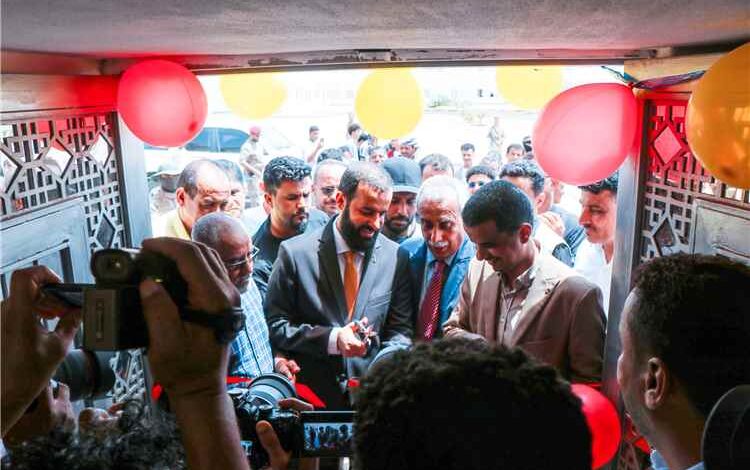 افتتاح مشروع سكن الطالبات بجامعة أبين لدعم التعليم وتمكين الفتيات