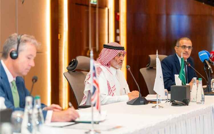 وزير الصحة: الدعم السعودي للقطاع الصحي في اليمن تجاوز 1.5 مليار دولار