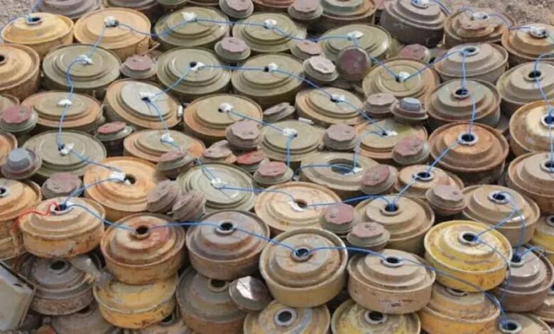 "مسام" يواصل تطهير اليمن من مخلفات الحوثي ويزيل 839 لغما وذخيرة خلال أسبوع