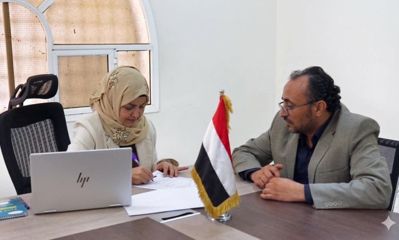 عدن.. توقيع مذكرة تفاهم لتطوير تشريعات الصحافة والإعلام في اليمن