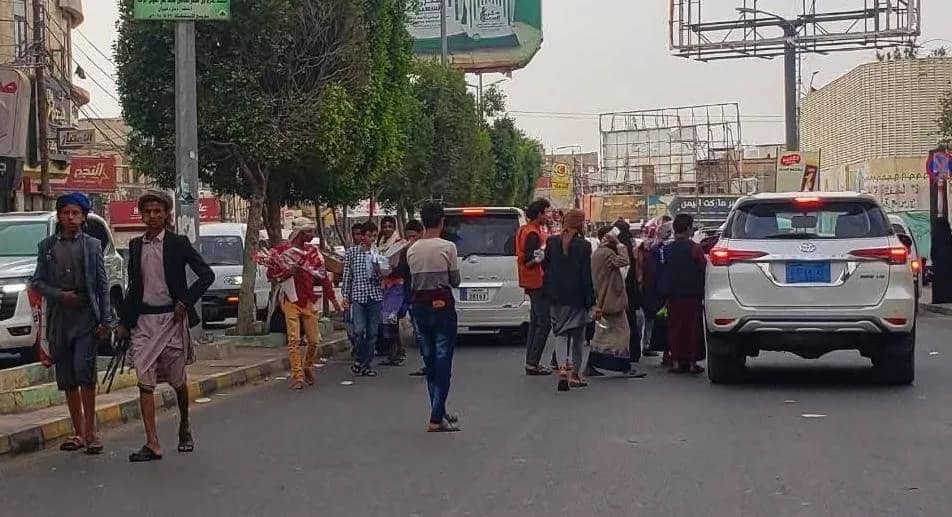 مليشيا الحوثي تشن حملة اختطافات واسعة بحق باعة متجولين في صنعاء