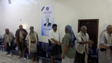 المخا تحتضن مجلس عزاء للمشير عبدربه منصور هادي بحضور قيادات سياسية وعسكرية 4 المخا تحتضن مجلس عزاء للمشير عبدربه منصور هادي بحضور قيادات سياسية وعسكرية