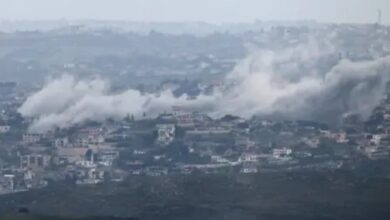 غارات إسرائيلية مكثفة على جنوب لبنان تسفر عن 13 قتيلاً في ثلاث بلدات 6 غارات إسرائيلية مكثفة على جنوب لبنان تسفر عن 13 قتيلاً في ثلاث بلدات