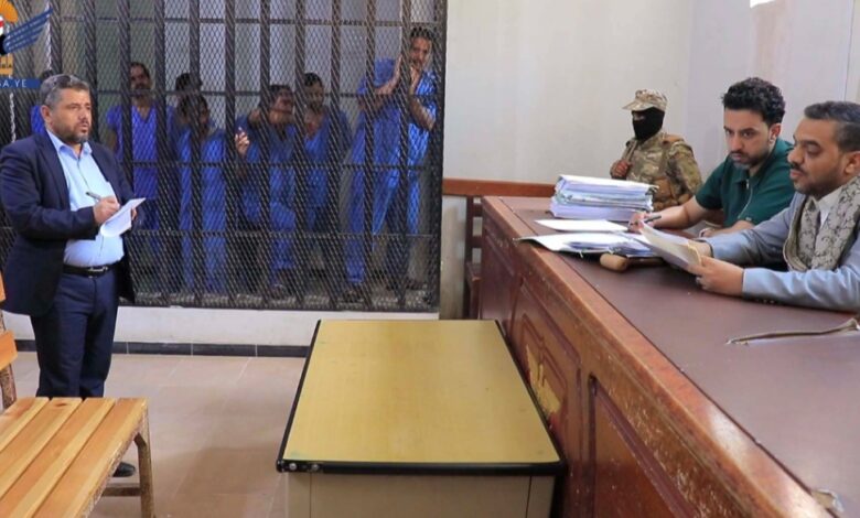 مليشيا الحوثي تحكم بإعدام 19 شخصًا وتخفي تفاصيل وفاة 5 معتقلين 1 مليشيا الحوثي تحكم بإعدام 19 شخصًا وتخفي تفاصيل وفاة 5 معتقلين
