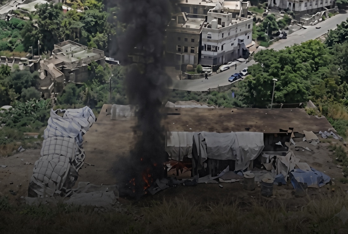 إب.. حريق داخل مدرسة تؤوي نازحين في جبلة يتسبب بخسائر مادية