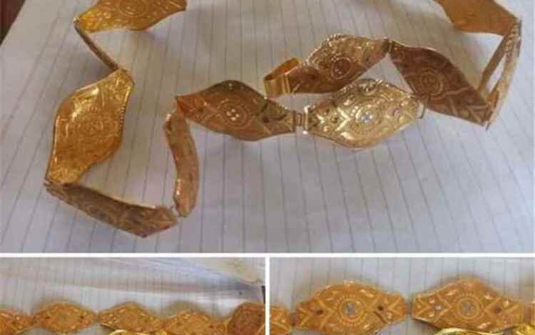 أمن حضرموت يطيح بزوجين بعد سرقة ذهب من إحدى النساء في حفل زفاف 1 أمن حضرموت يطيح بزوجين بعد سرقة ذهب من إحدى النساء في حفل زفاف