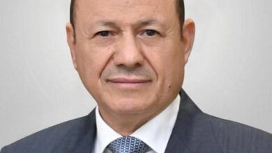 العليمي يوجه بمحاكمة عاجلة للمتورطين في اغتيال العميد يحيى وحيش