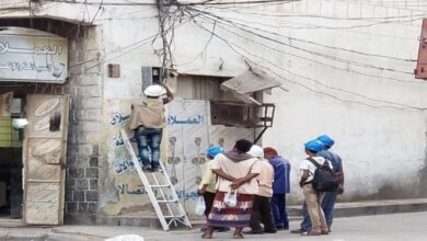 أزمة كهرباء خانقة في مدينة الحديدة.. توقف مولدات وتزايد شكاوى السكان من الجباية الحوثية 10 أزمة كهرباء خانقة في مدينة الحديدة.. توقف مولدات وتزايد شكاوى السكان من الجباية الحوثية