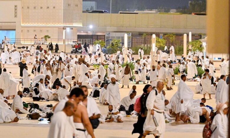 نفرة حجاج اليمن إلى مزدلفة بعد الوقوف بعرفات 1 نفرة حجاج اليمن إلى مزدلفة بعد الوقوف بعرفات