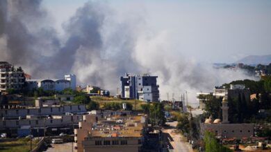 الصحة اللبنانية: 3 قتلى و15 جريحًا في غارة على جبل لبنان