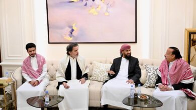 المحرّمي يعزّي أسرة الرئيس السابق هادي ويشيد بمسيرته الوطنية