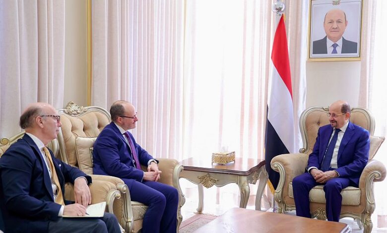 الزنداني يبحث مع وزير الدولة الإسباني توسيع الشراكة الاقتصادية والاستثمارية 1 الزنداني يبحث مع وزير الدولة الإسباني توسيع الشراكة الاقتصادية والاستثمارية