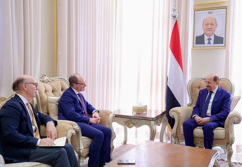 الزنداني يبحث مع وزير الدولة الإسباني توسيع الشراكة الاقتصادية والاستثمارية