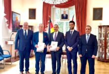 اليمن توقّع اتفاقية مع متحف ألماني لاستعادة قطع أثرية مع الاحتفاظ بحق استردادها