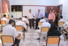 التميمي يدشن الامتحانات النهائية بمعهد العلوم الصحية بسيئون بمشاركة 186 طالباً وطالبة