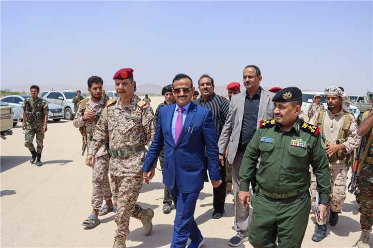 محافظ شبوة يدشّن أسبوع مكافحة المخدرات ويشرف على إتلاف أكبر كمية مضبوطات منذ 2011