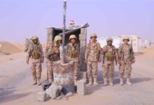 المنطقة العسكرية السابعة تتسلم مواقع تأمين الخط الدولي لتعزيز الأمن وحماية المسافرين