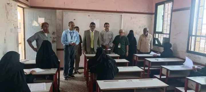 الحديدة تشهد بدء امتحانات الثانوية العامة للعام الدراسي 2025-2026م 1 الحديدة تشهد بدء امتحانات الثانوية العامة للعام الدراسي 2025-2026م