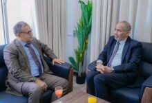 الصبيحي يناقش مع رئيس جامعة عدن تطوير التعليم العالي وتعزيز جودة البحث العلمي