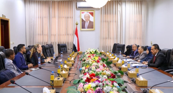 الحكومة اليمنية والبنك الدولي يبحثان توسيع التمويل لقطاعات النقل والبنية التحتية 1 الحكومة اليمنية والبنك الدولي يبحثان توسيع التمويل لقطاعات النقل والبنية التحتية