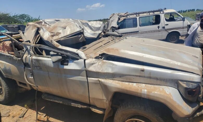 وفاة شخصين وإصابة 10 آخرين في انقلاب سيارة بالمخا غربي تعز 1 وفاة شخصين وإصابة 10 آخرين في انقلاب سيارة بالمخا غربي تعز