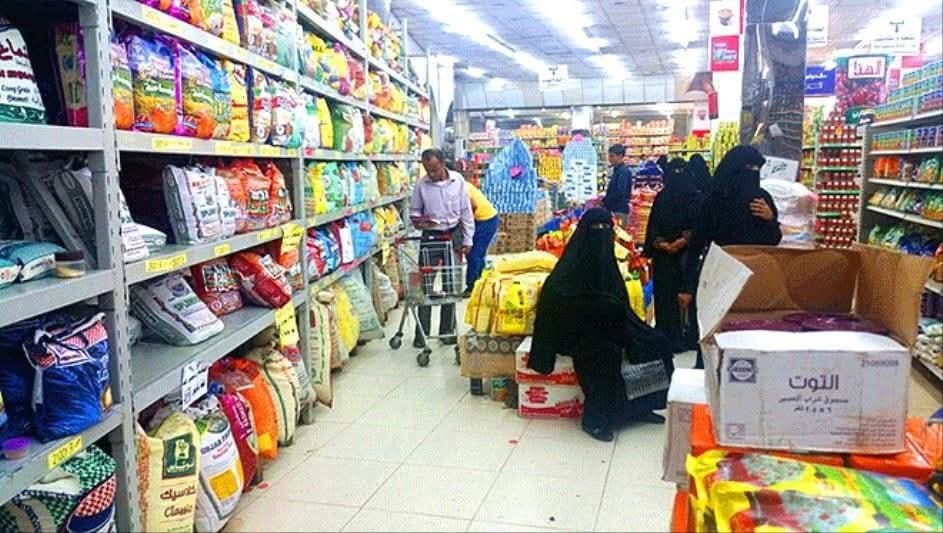 عدن تختنق بالغلاء.. المواطن بين نار الأسعار وصمت الرقابة