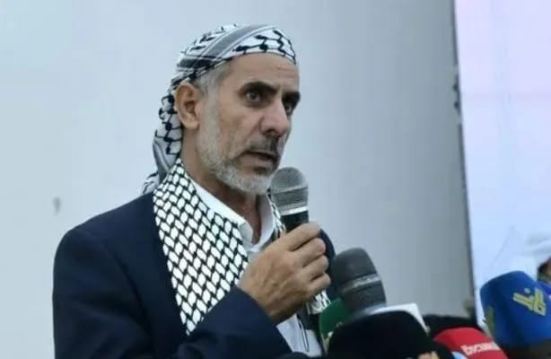 دعوة حوثية للعمل مجاناً تشعل موجة غضب واسعة بين اليمنيين 1 دعوة حوثية للعمل مجاناً تشعل موجة غضب واسعة بين اليمنيين