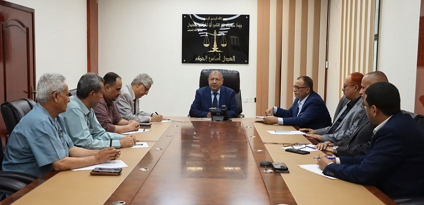 رئيس مجلس القضاء الأعلى يناقش تطوير المنظومة المالية في الهيئات القضائية