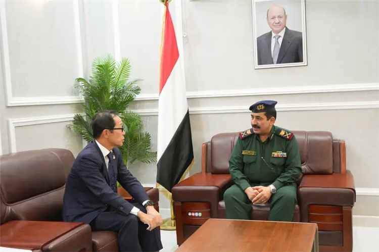 اليمن واليابان تناقشان توسيع الشراكة الأمنية ودعم برامج التأهيل والتدريب