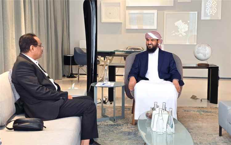 المحرّمي يؤكد أهمية تطوير منظومة المناقصات وتعزيز الشفافية في الإنفاق الحكومي