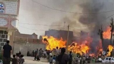 حريق يلتهم منزلاً في مجمع الخير بمأرب ويخلّف خسائر كبيرة دون إصابات