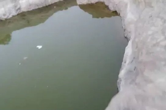 غرق طفلة وجدتها أثناء جلب المياه من حاجز مائي في الضالع