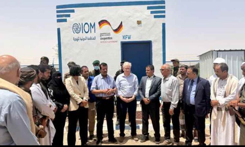 السفير الألماني يختتم زيارة إلى مأرب ويشيد بالتعاون المحلي وجهود التنمية في المحافظة 1 السفير الألماني يختتم زيارة إلى مأرب ويشيد بالتعاون المحلي وجهود التنمية في المحافظة