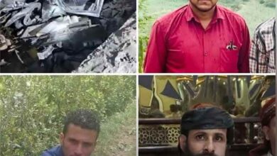 وفاة ثلاثة أشخاص إثر انقلاب سيارة في طريق جبلي شمال شرق إب