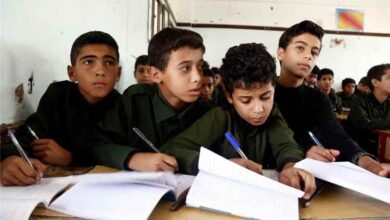 مليشيا الحوثي تفرض تسعيرة جديدة للكتب المدرسية وتُلزم المدارس بشرائها عبر جهة واحدة 9 مليشيا الحوثي تفرض تسعيرة جديدة للكتب المدرسية وتُلزم المدارس بشرائها عبر جهة واحدة