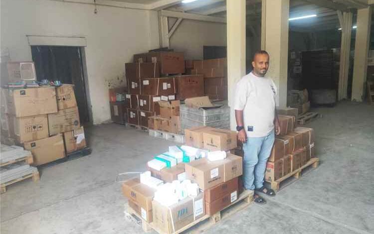 الإمداد الدوائي يرفد مرافق صحية في عدة محافظات بالأدوية والمستلزمات الطبية